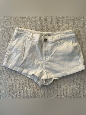 Abercrombie and Fitch White Women's Cotton Blend Casual Shorts Size 26